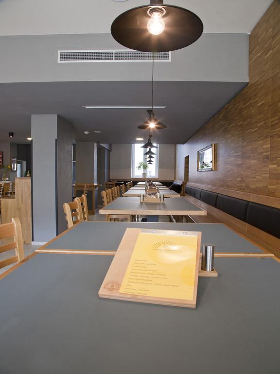 Ea Business Hotel 이흘라바 외부 사진